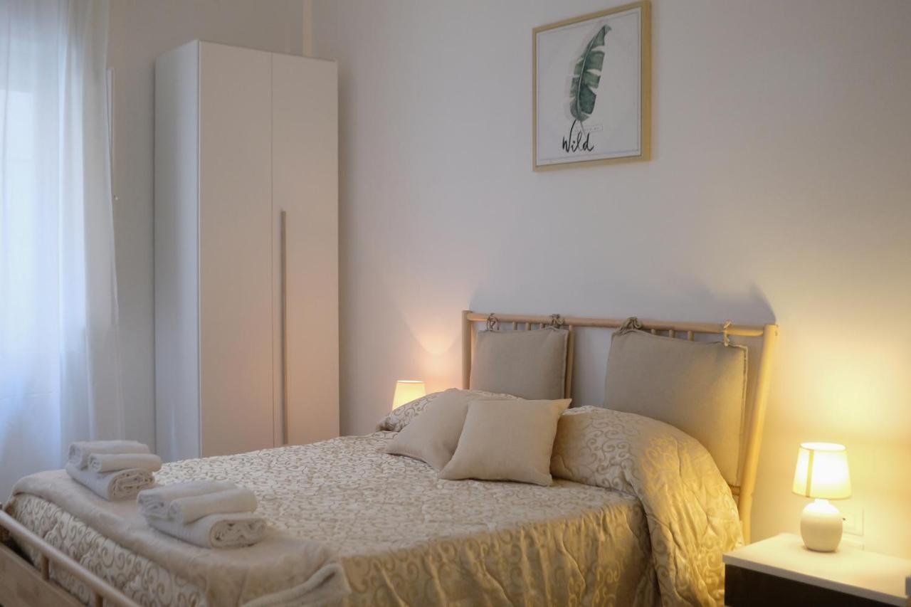 Bed and Breakfast Le Stanze Di Sofia Salerno Esterno foto